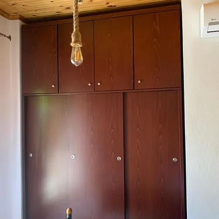 Georgia's House Nyaraló *